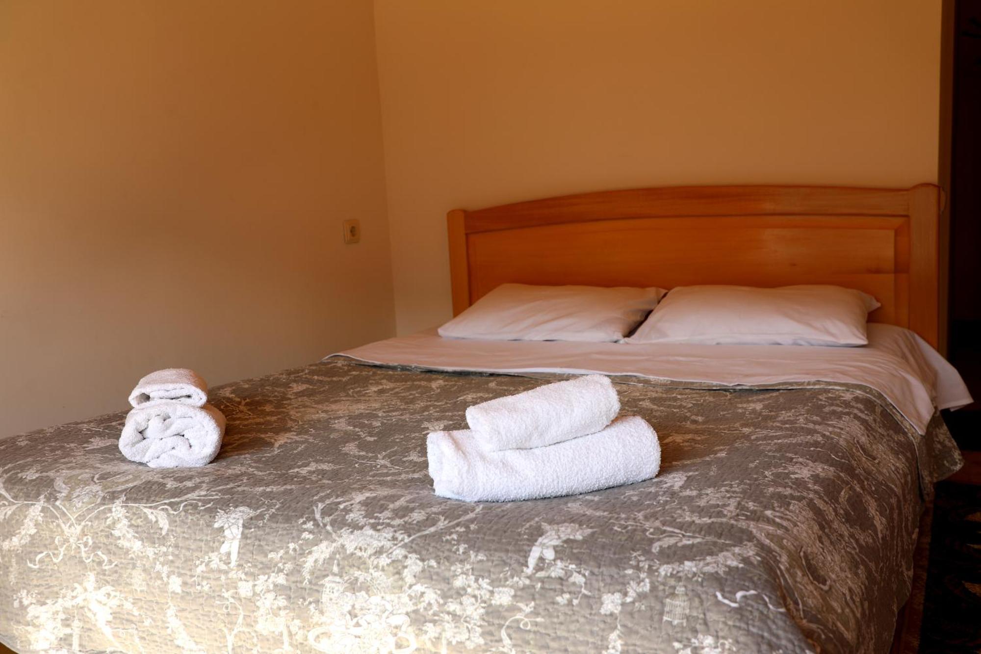 Nadia Guesthouse Mestia Luaran gambar
