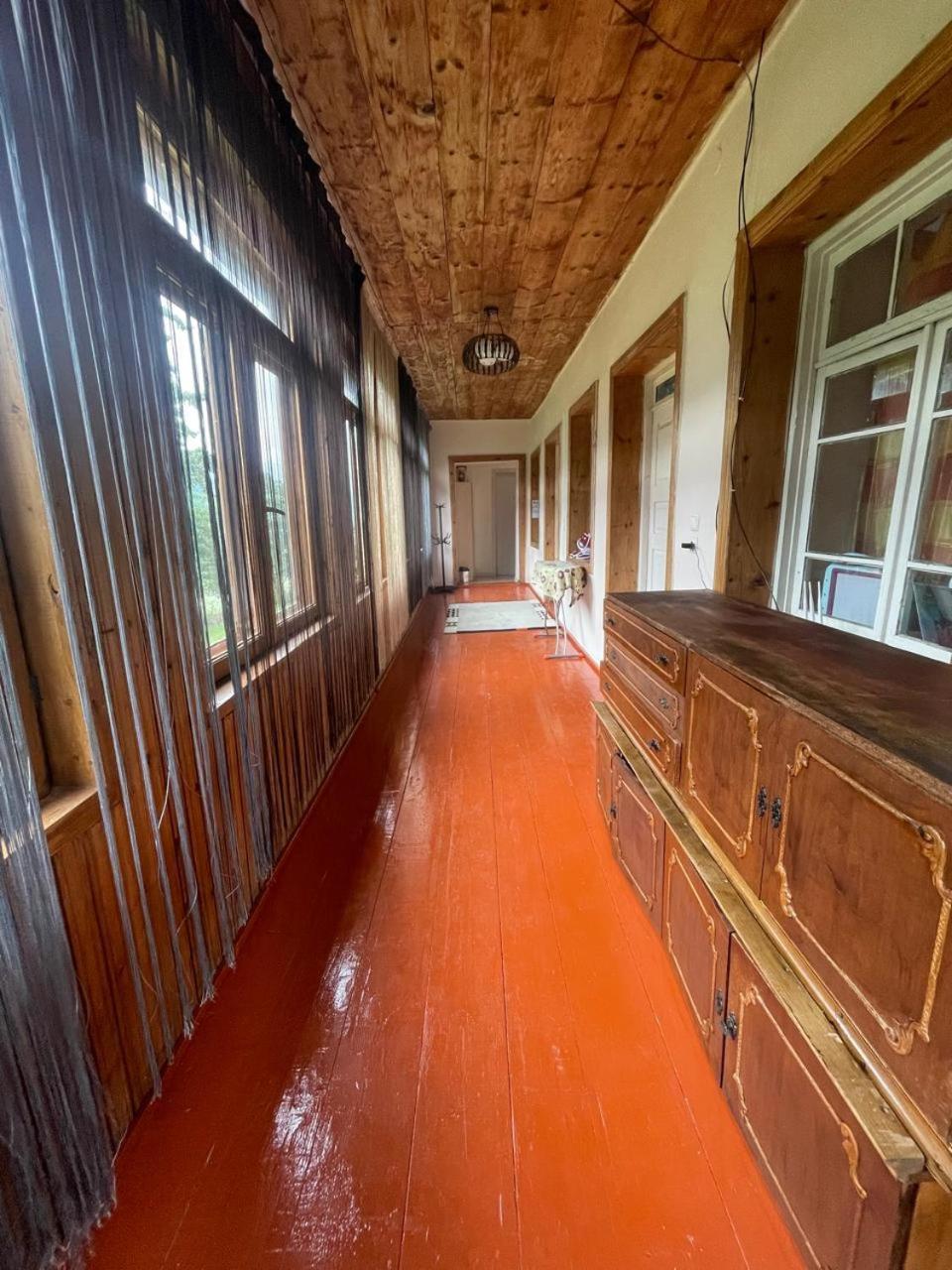 Nadia Guesthouse Mestia Luaran gambar