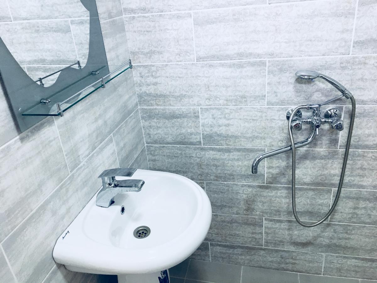 Nadia Guesthouse Mestia Luaran gambar