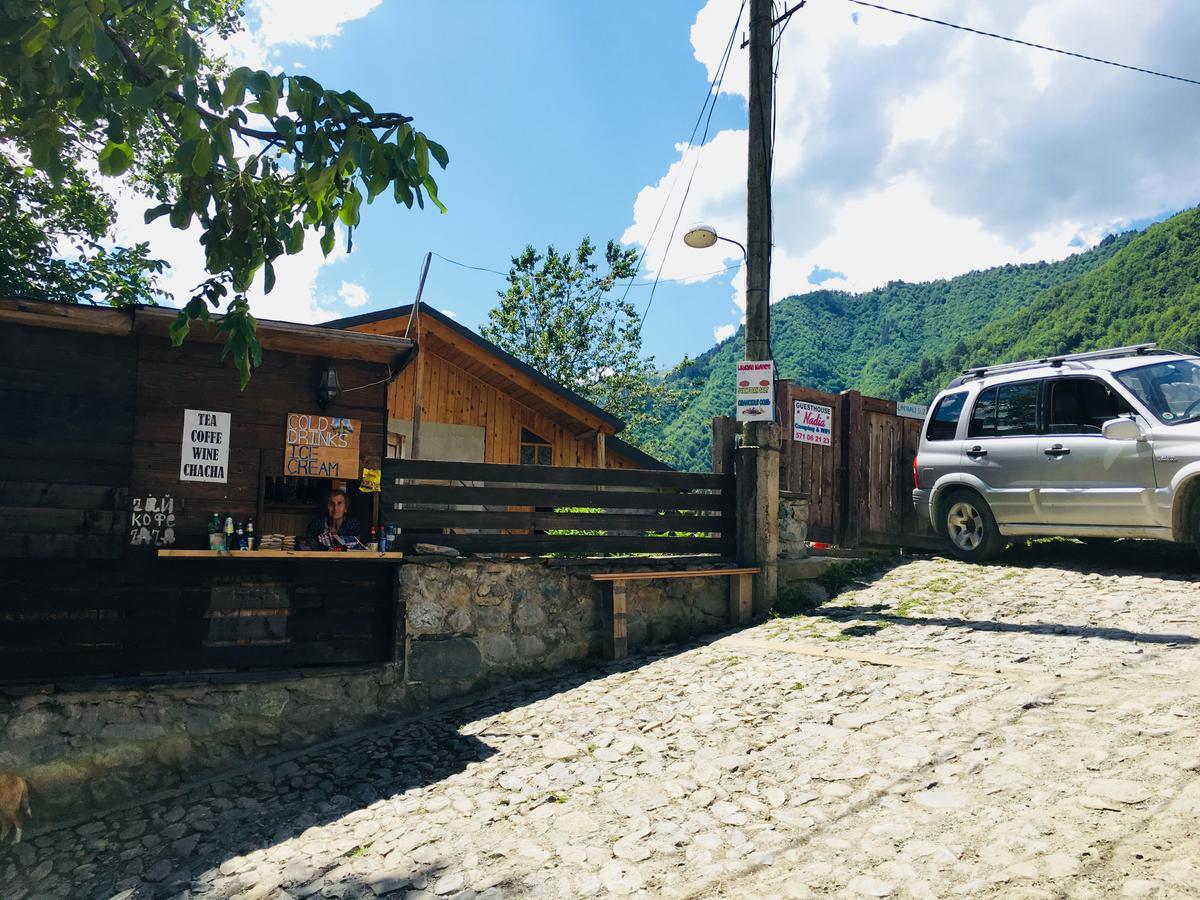 Nadia Guesthouse Mestia Luaran gambar